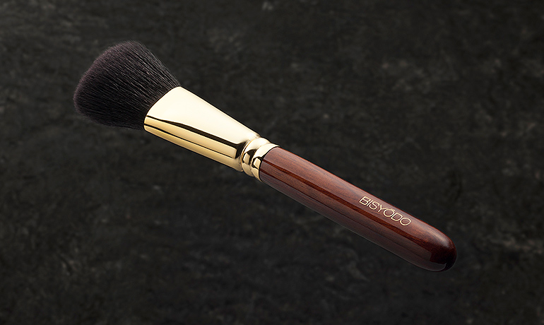 B-HC-02 : Highlight Cheek Brush