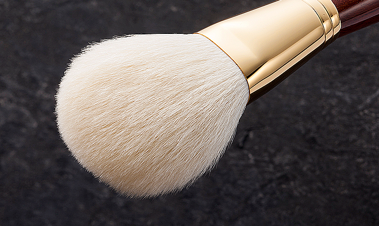 BS-F-01 : Finishing Powder Brush