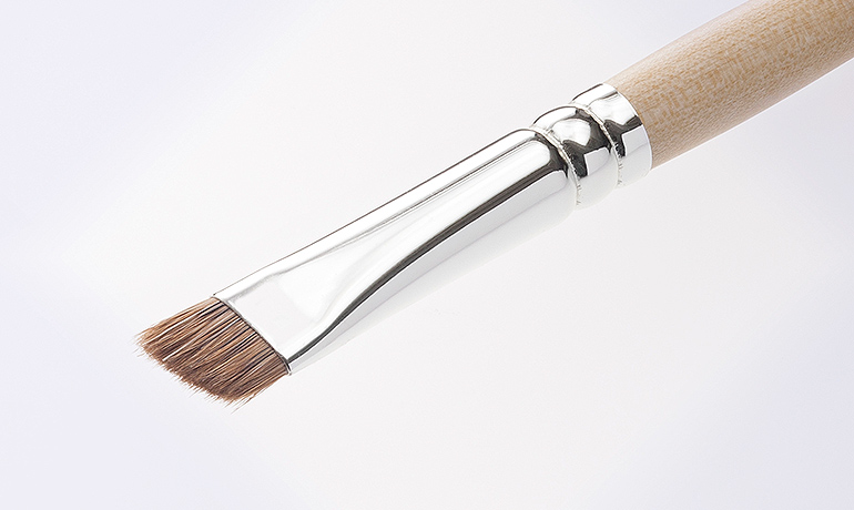 Diagonal Eye Brow Brush