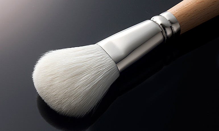 U-C/Cheek Brush